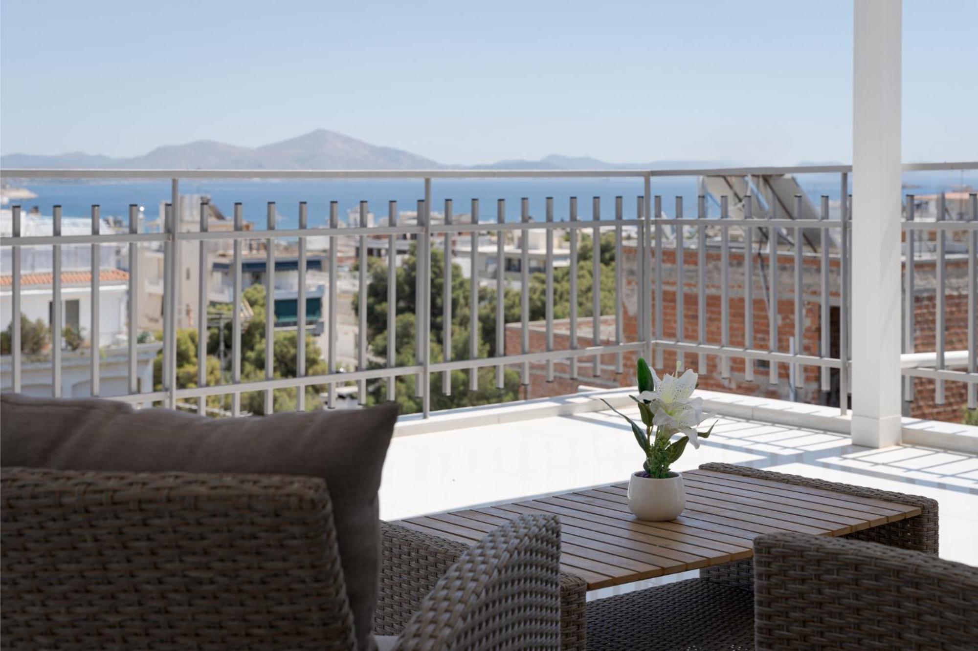 Athenian Riviera Penthouse Apartment Варкиза Екстериор снимка